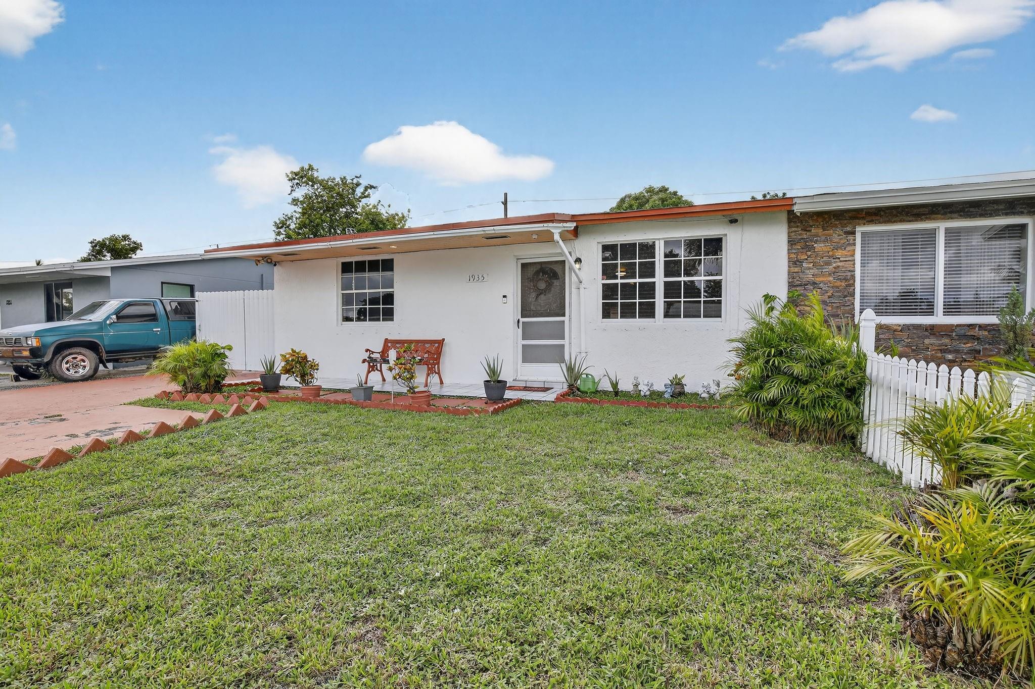 View photos, virtual tours, details... 1935 SW 67th Ter