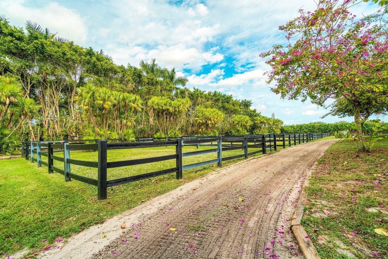 Acreage & Unrec - Residential