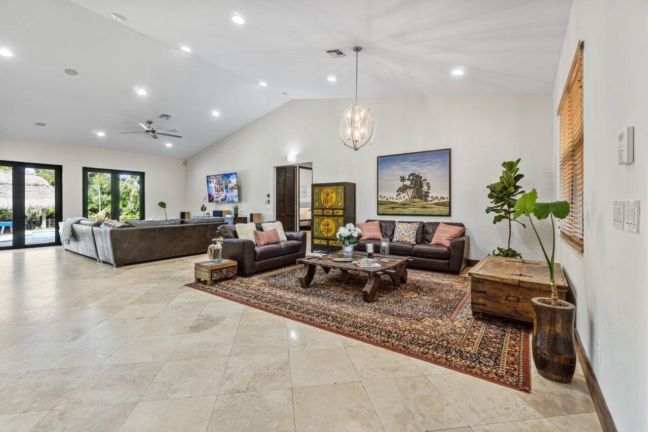 Acreage & Unrec - Residential