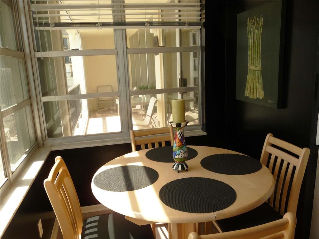 PLAZA SOUTH - Residential