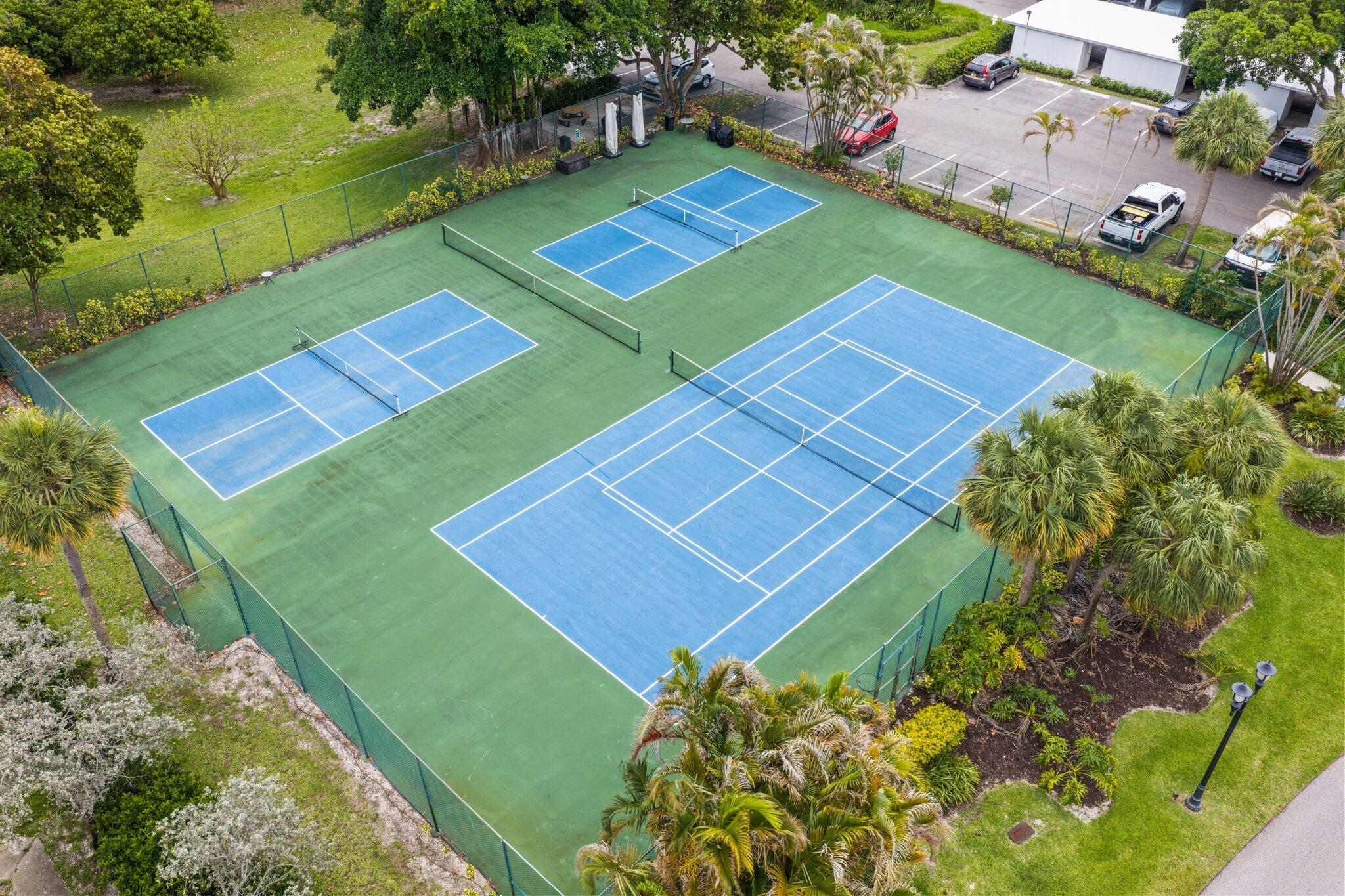 JUPITER COVE CONDO - Residential