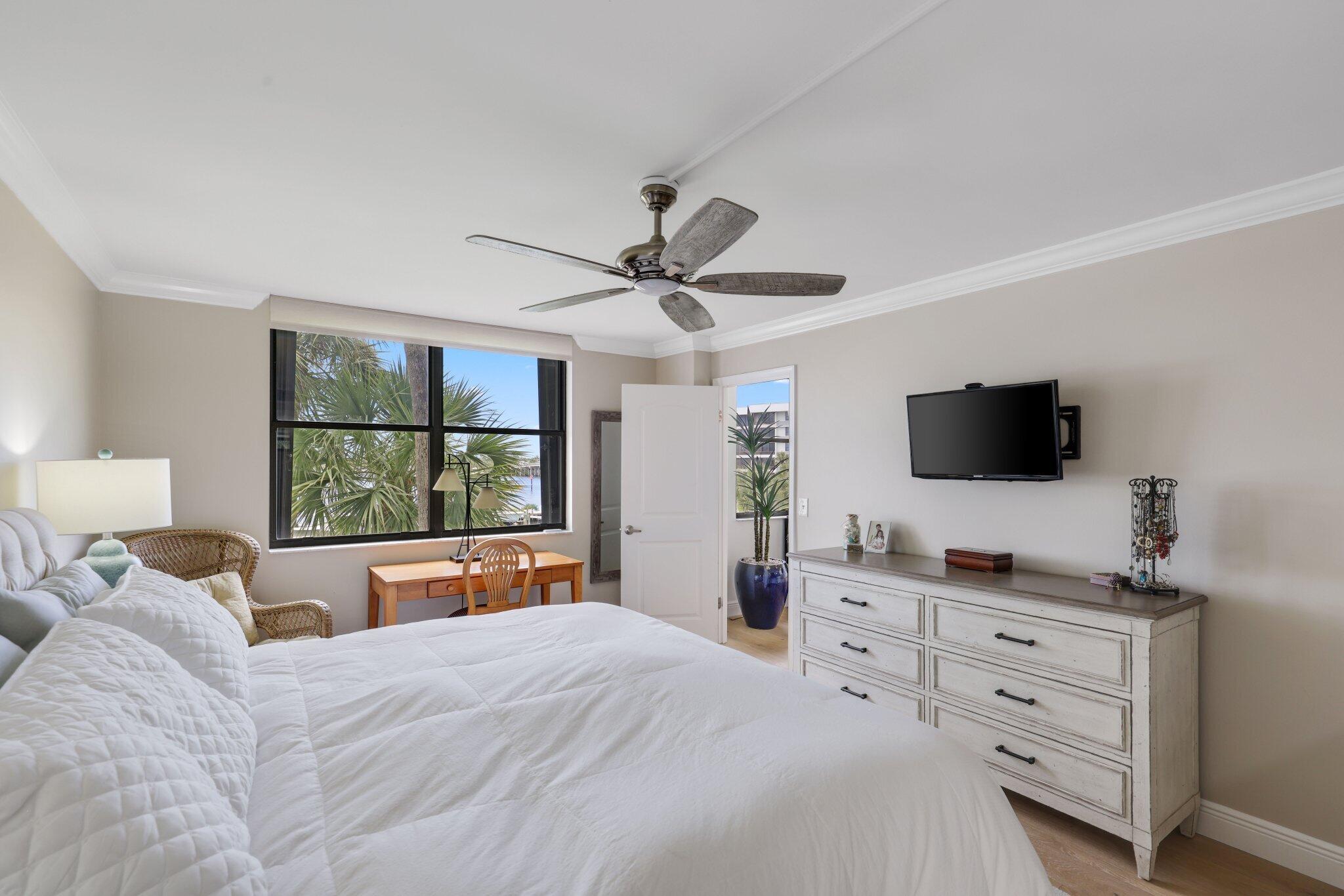 JUPITER COVE CONDO - Residential