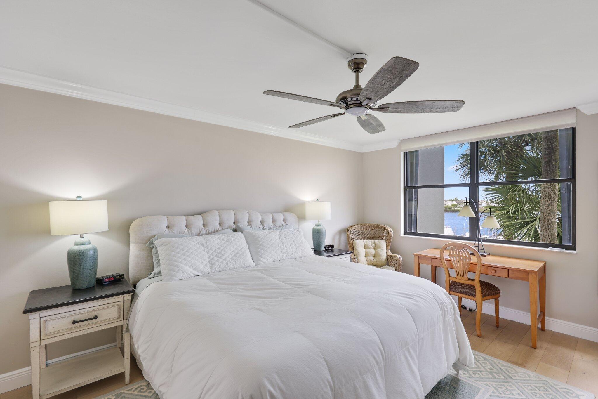 JUPITER COVE CONDO - Residential