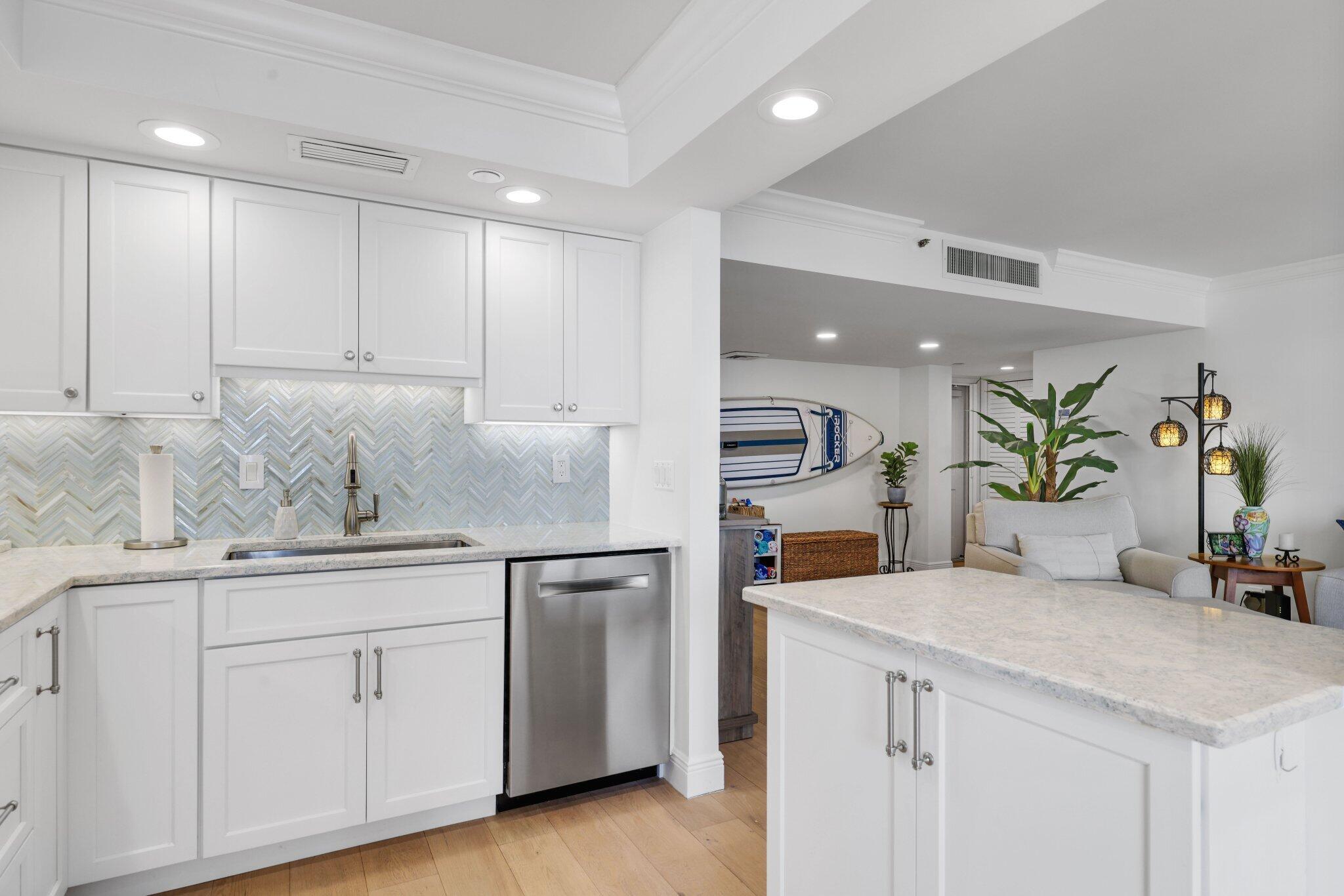 JUPITER COVE CONDO - Residential