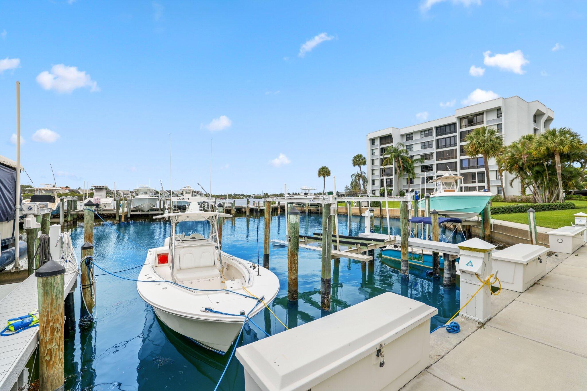 JUPITER COVE CONDO - Residential