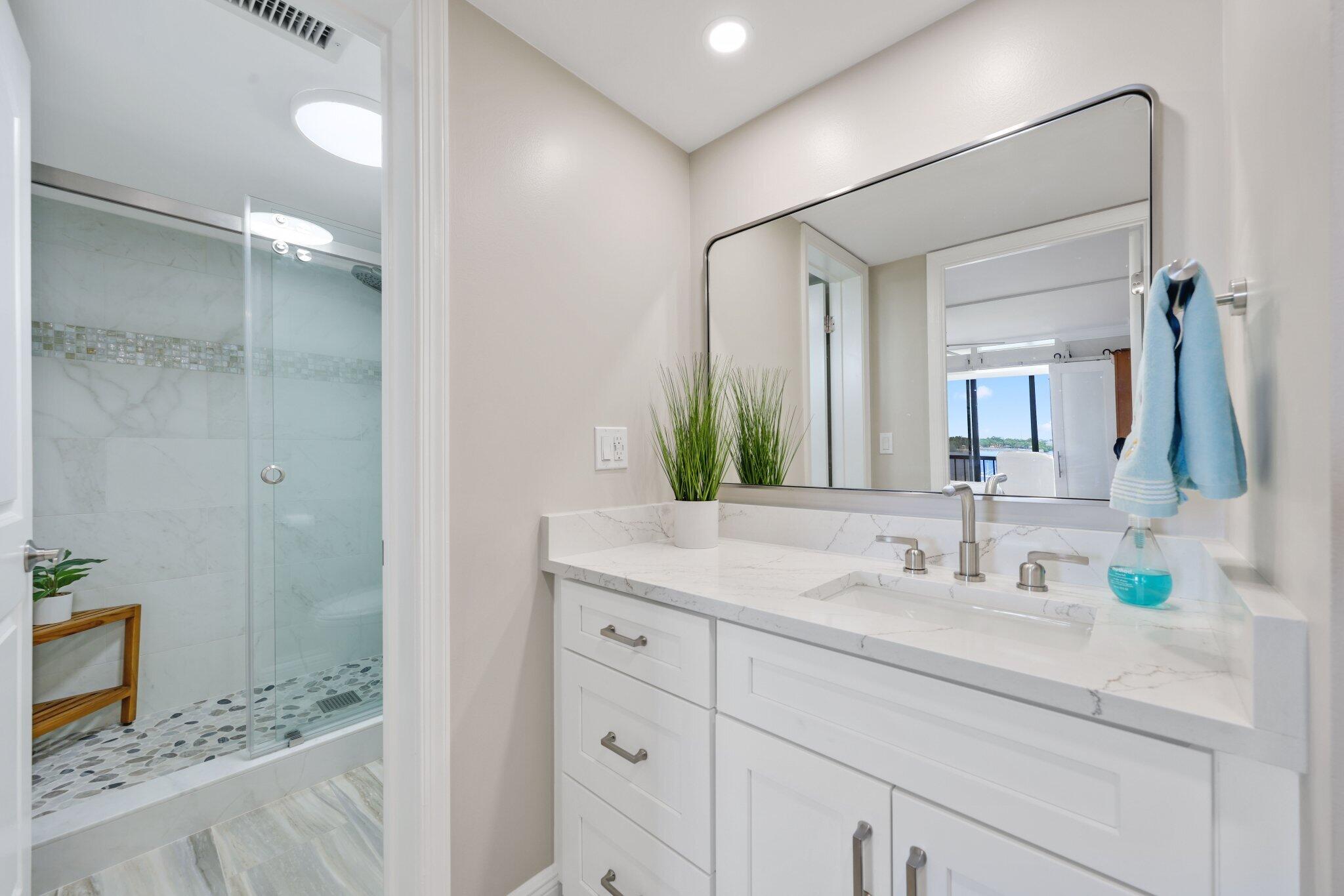 JUPITER COVE CONDO - Residential