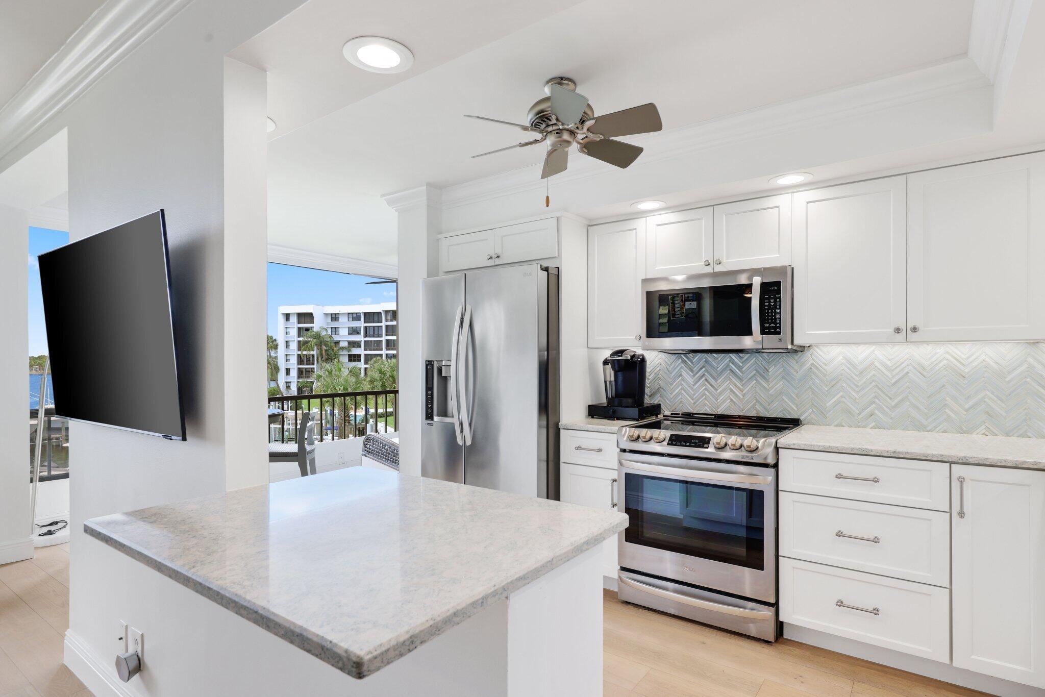 JUPITER COVE CONDO - Residential
