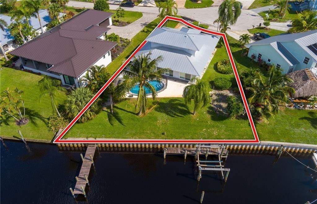 Photo of 1597 SW Egret Way, Palm City, FL 34990 (MLS # R11057375)