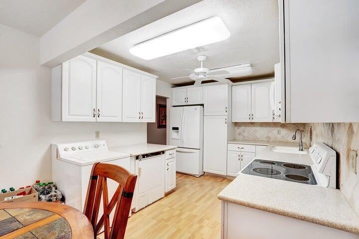 Properties 14 Westgate Lane 14D