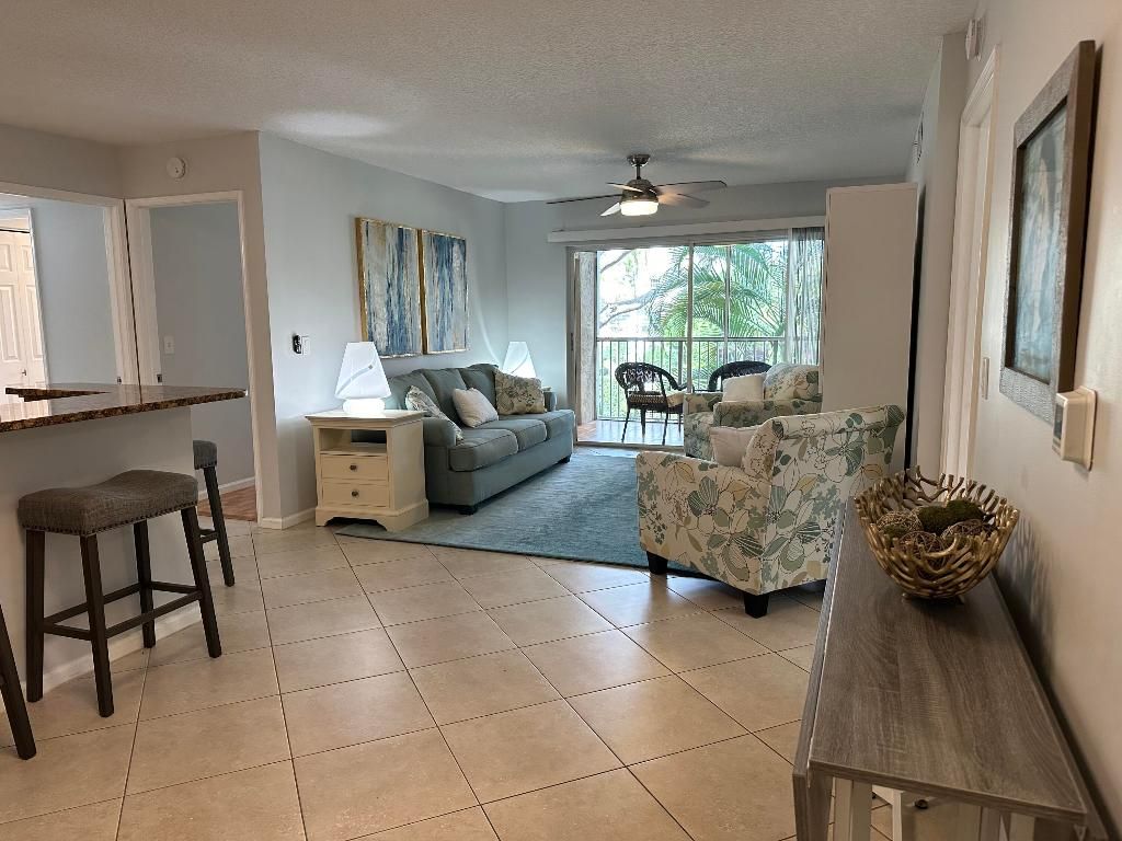 Photo of 284 Village Boulevard #9208, Tequesta, FL 33469 (MLS # R10959018)