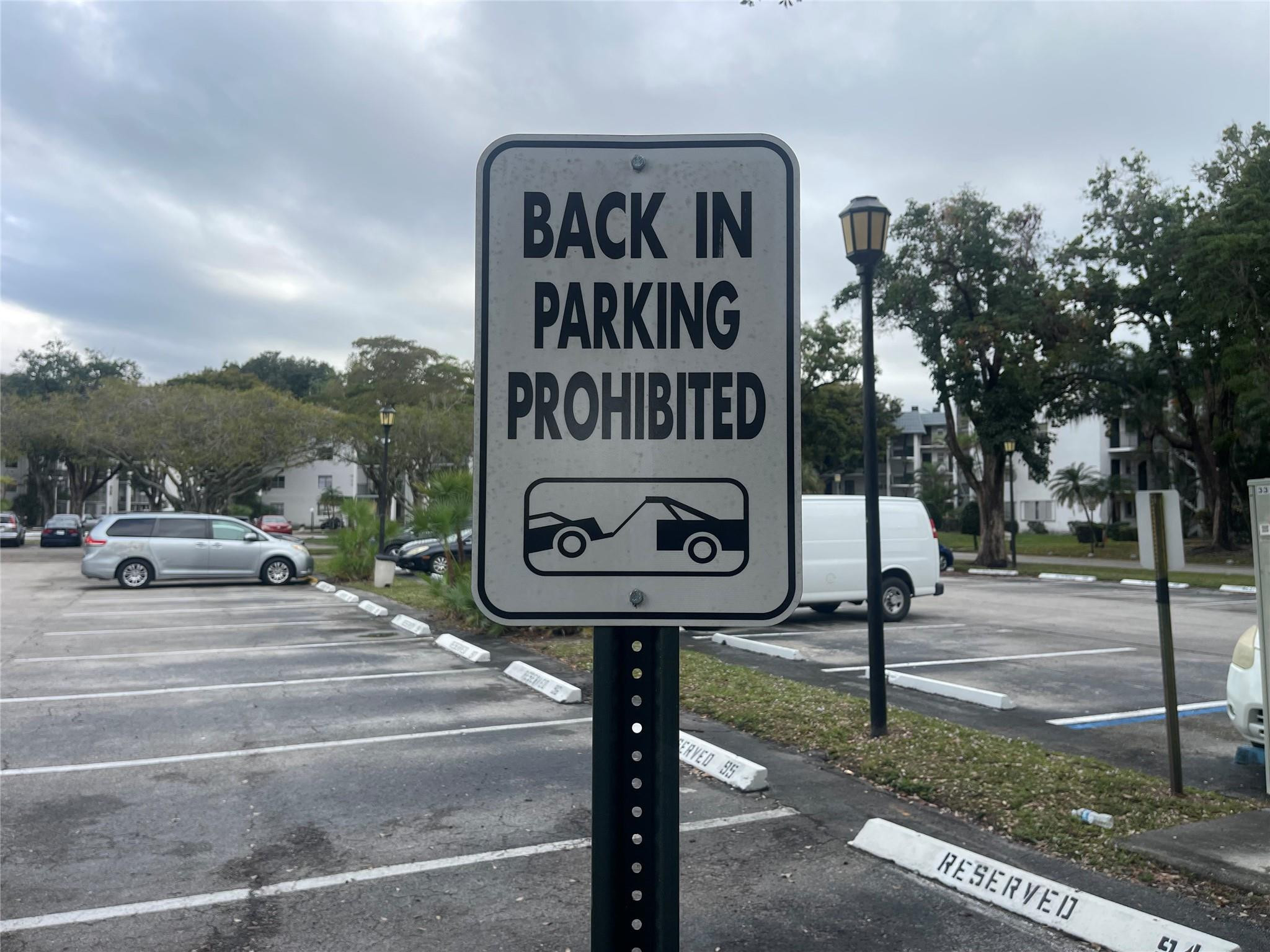 Lakes of Inverrary - Residential