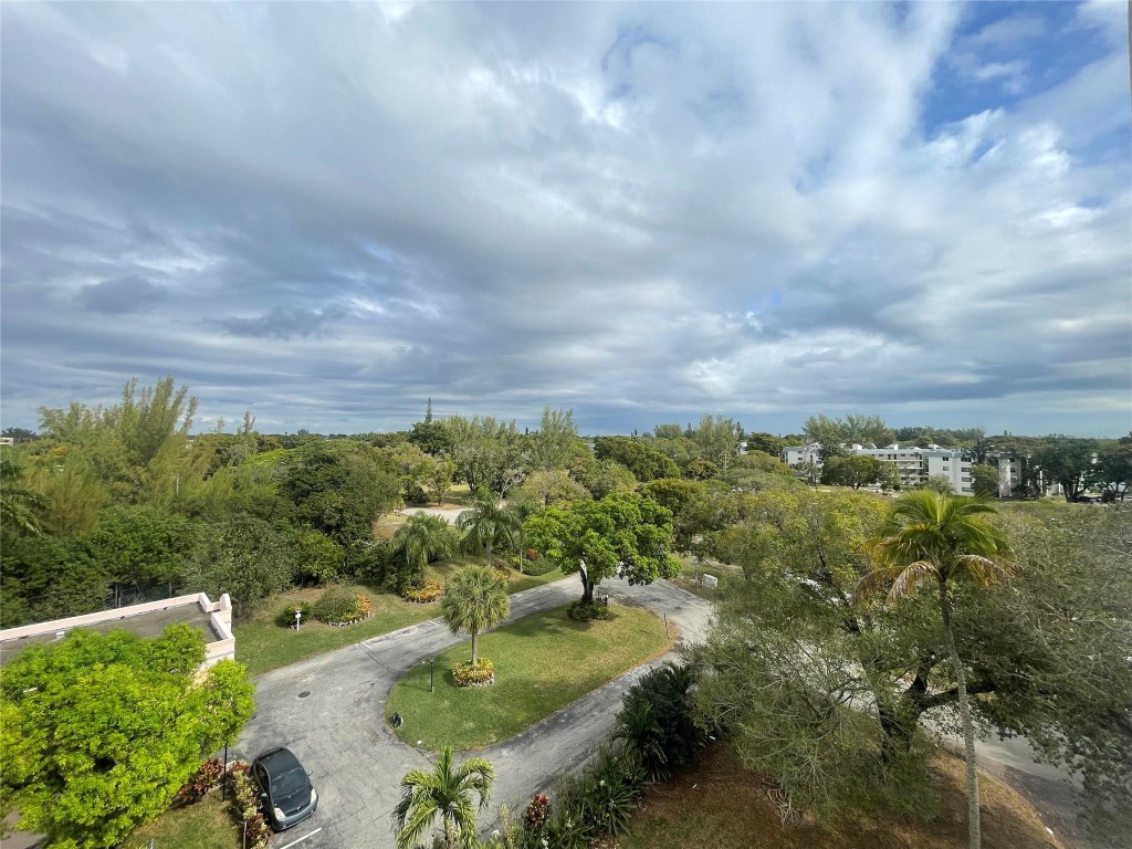 Lakes of Inverrary - Residential