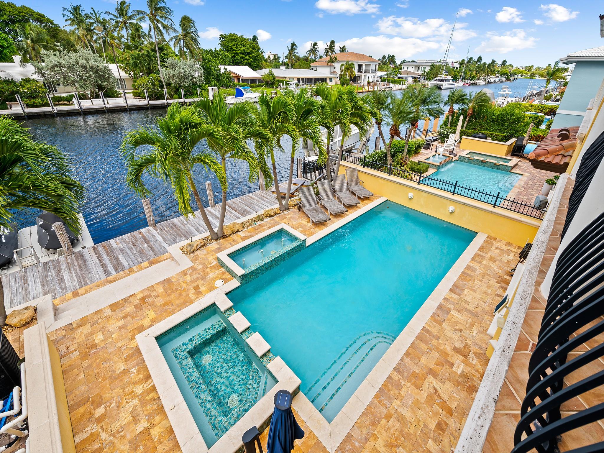 Lighthouse Point 3rd Sec - Residential