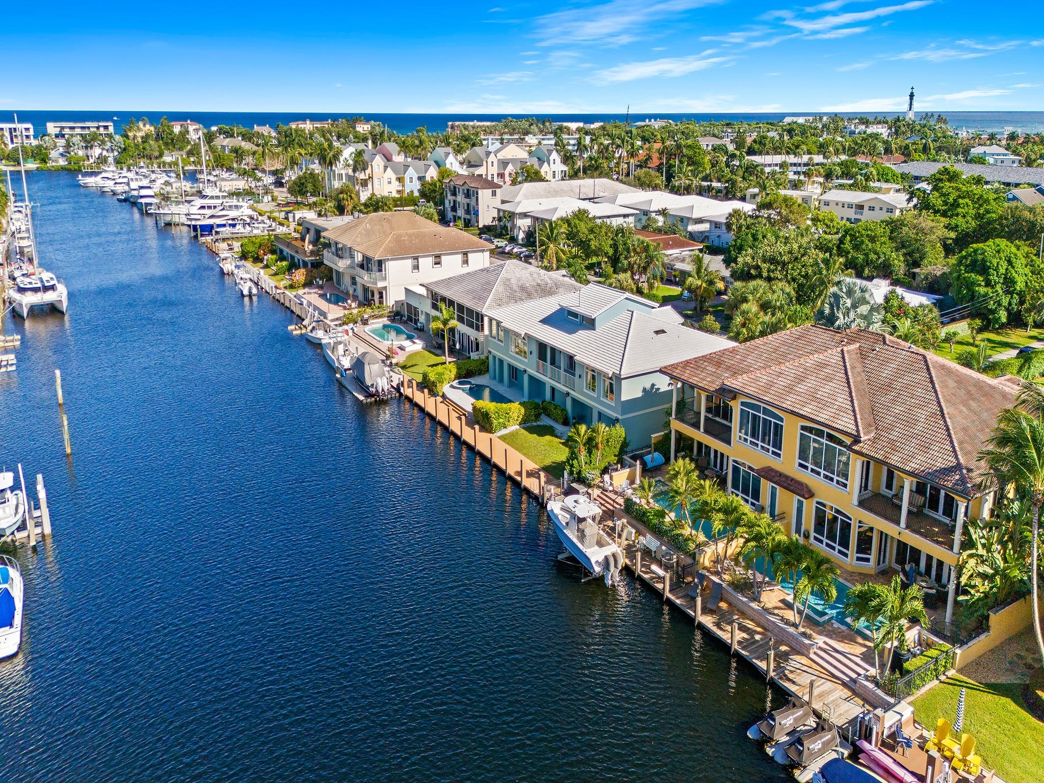 Lighthouse Point 3rd Sec - Residential