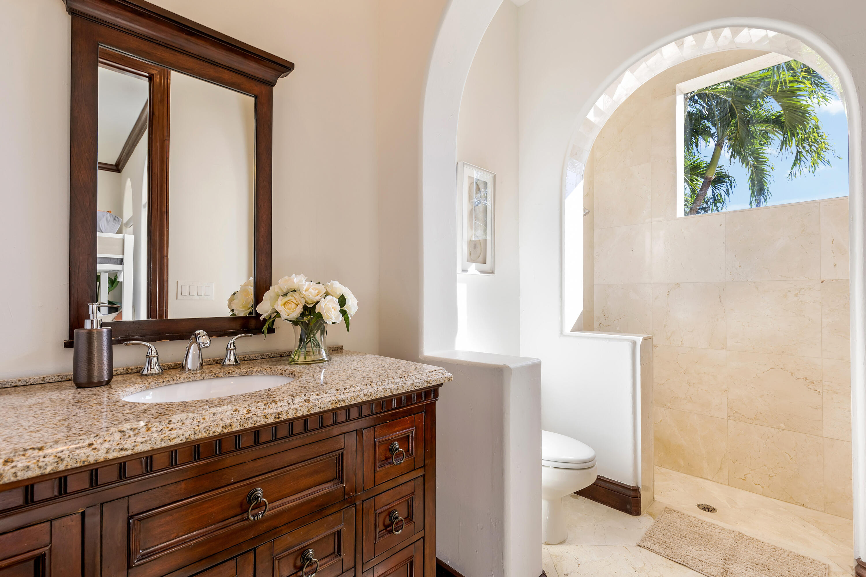 TROPIC ISLE - Residential