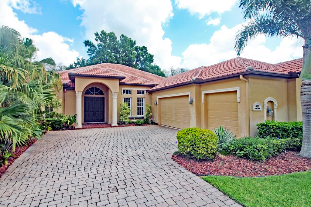 Photo of 820 SW Grand Reserves Boulevard Blvd, Saint Lucie West, FL 34986 (MLS # R10785958)