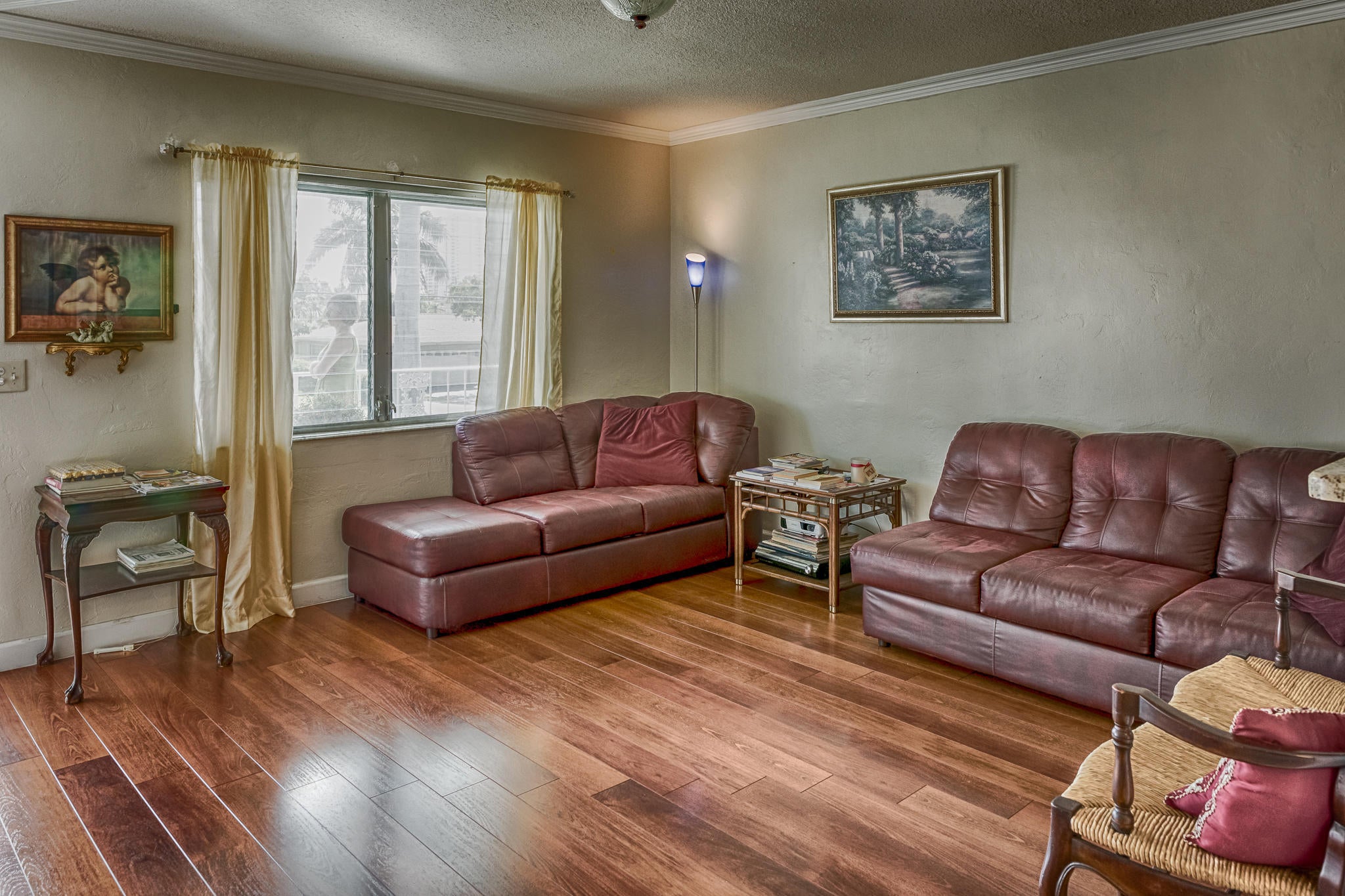 630 Layne Boulevard 208