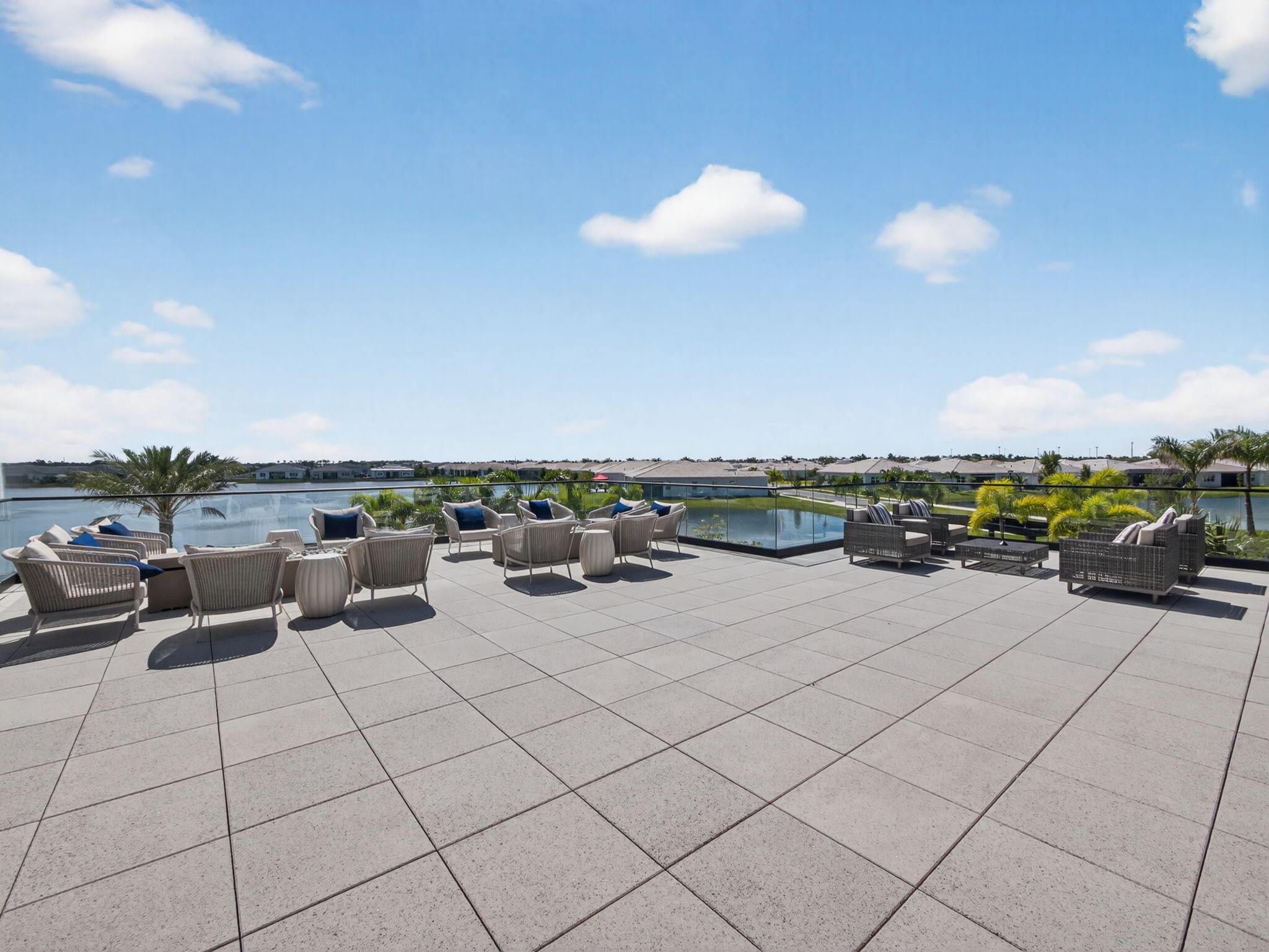 TELARO AT SOUTHERN GROVE - Residential