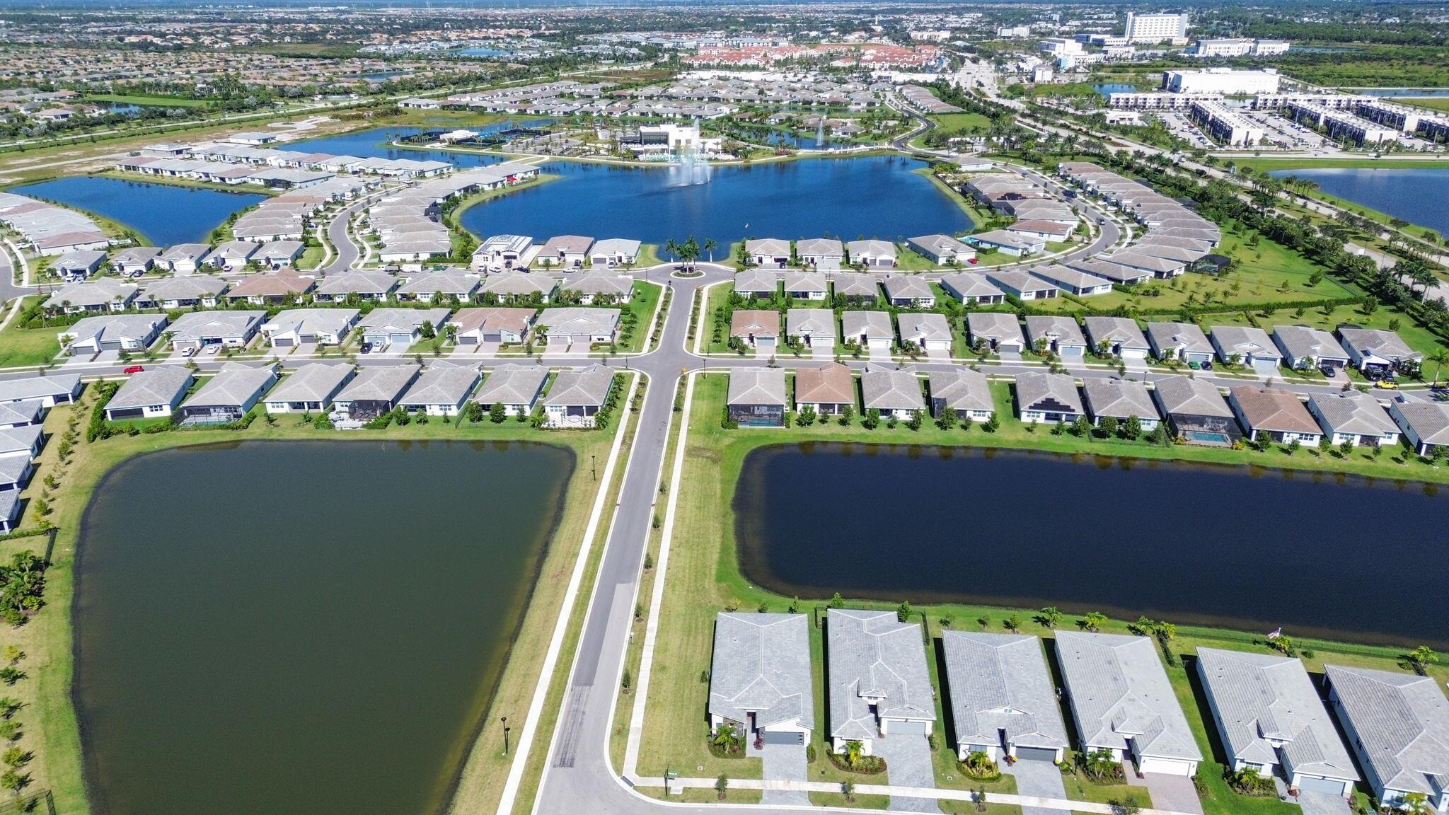 TELARO AT SOUTHERN GROVE - Residential
