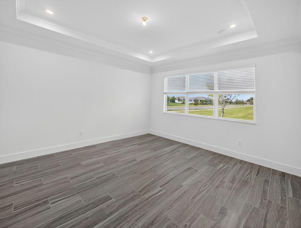 TELARO AT SOUTHERN GROVE PHASE 2 AND 3 - Residential