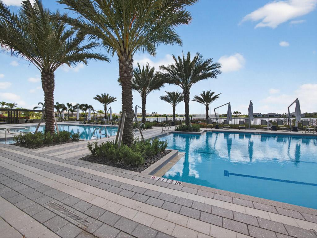 TELARO AT SOUTHERN GROVE PHASE 2 AND 3 - Residential