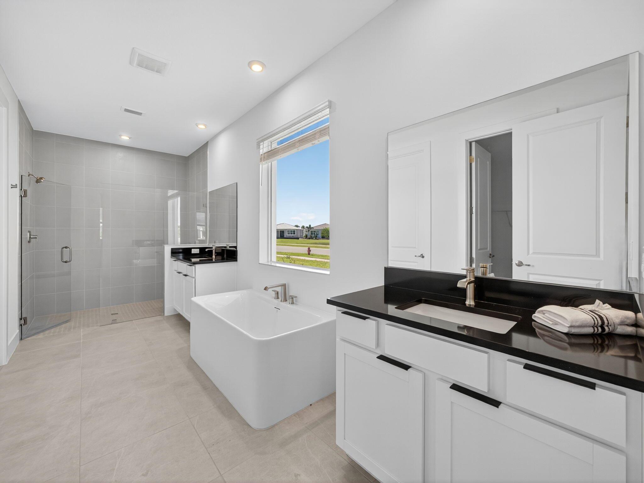 TELARO AT SOUTHERN GROVE - Residential