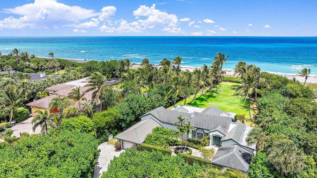 Photo of 5 N Beach Road, Jupiter Island, FL 33455 (MLS # R11094697)