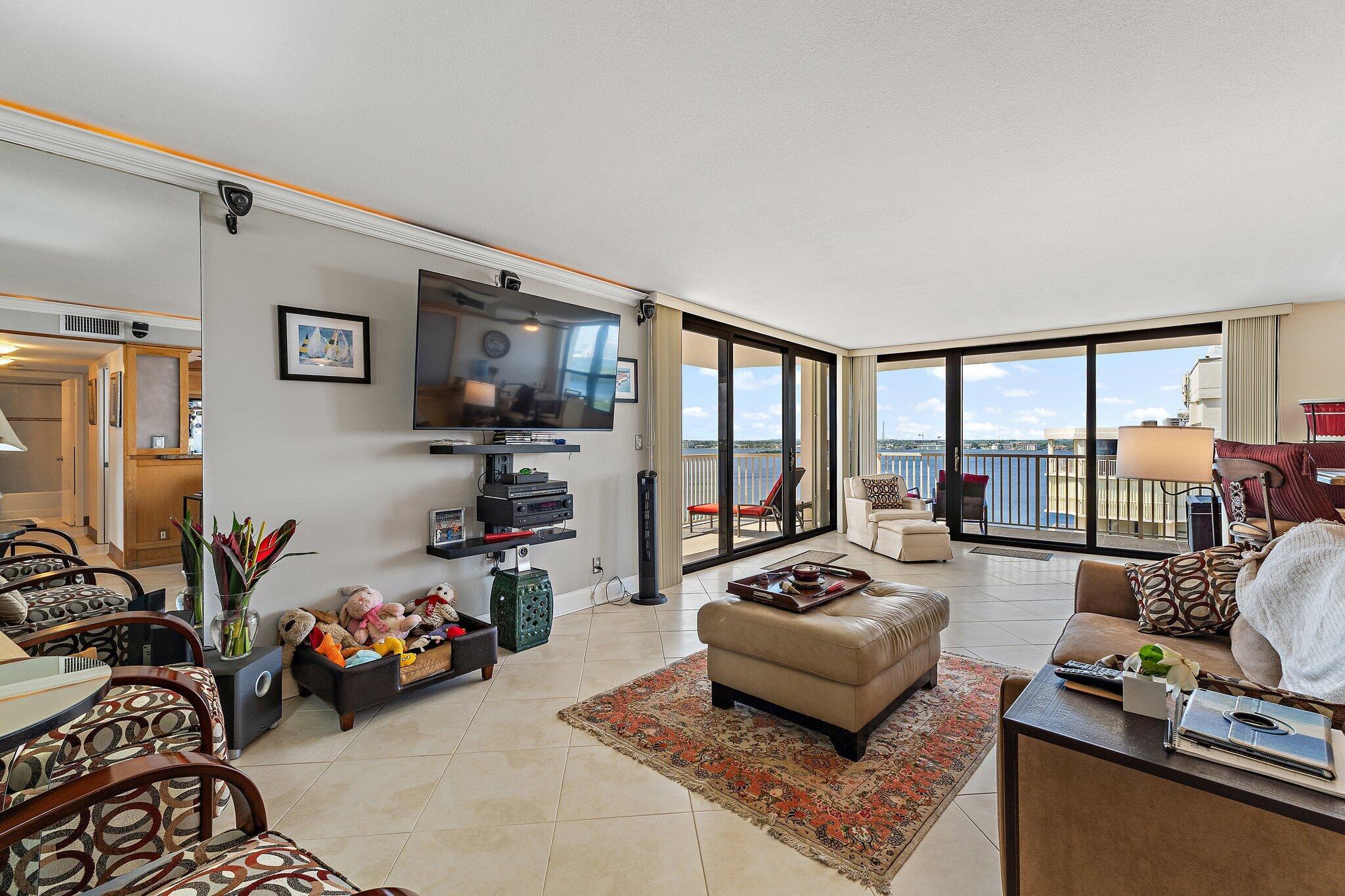 DUNES TOWERS CONDO - Residential
