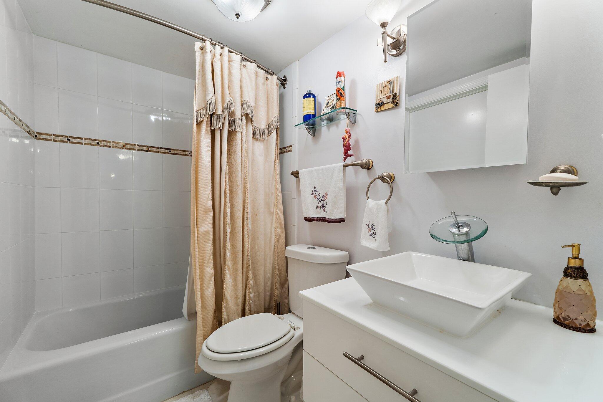 DUNES TOWERS CONDO - Residential