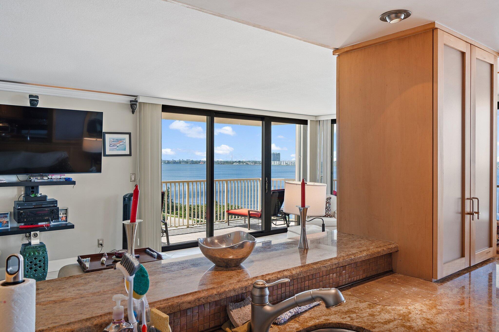 DUNES TOWERS CONDO - Residential