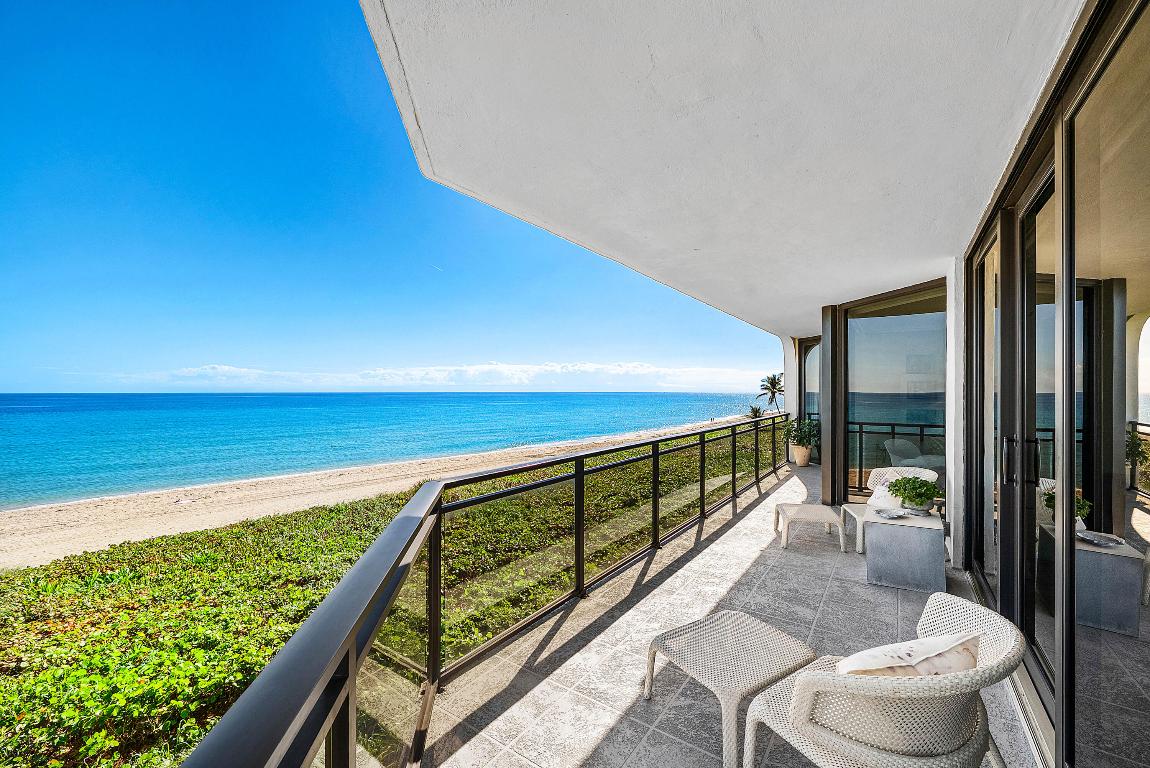 PALM BEACH HAMPTON CONDO - Residential