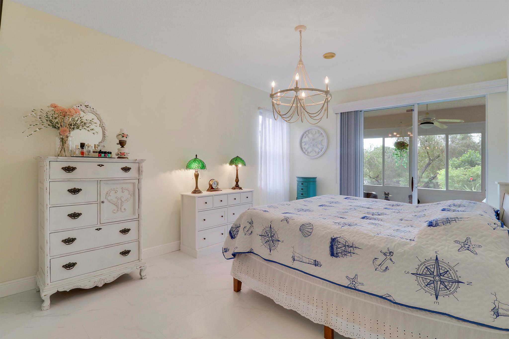 KINGS ISLE PHASE IX - Residential