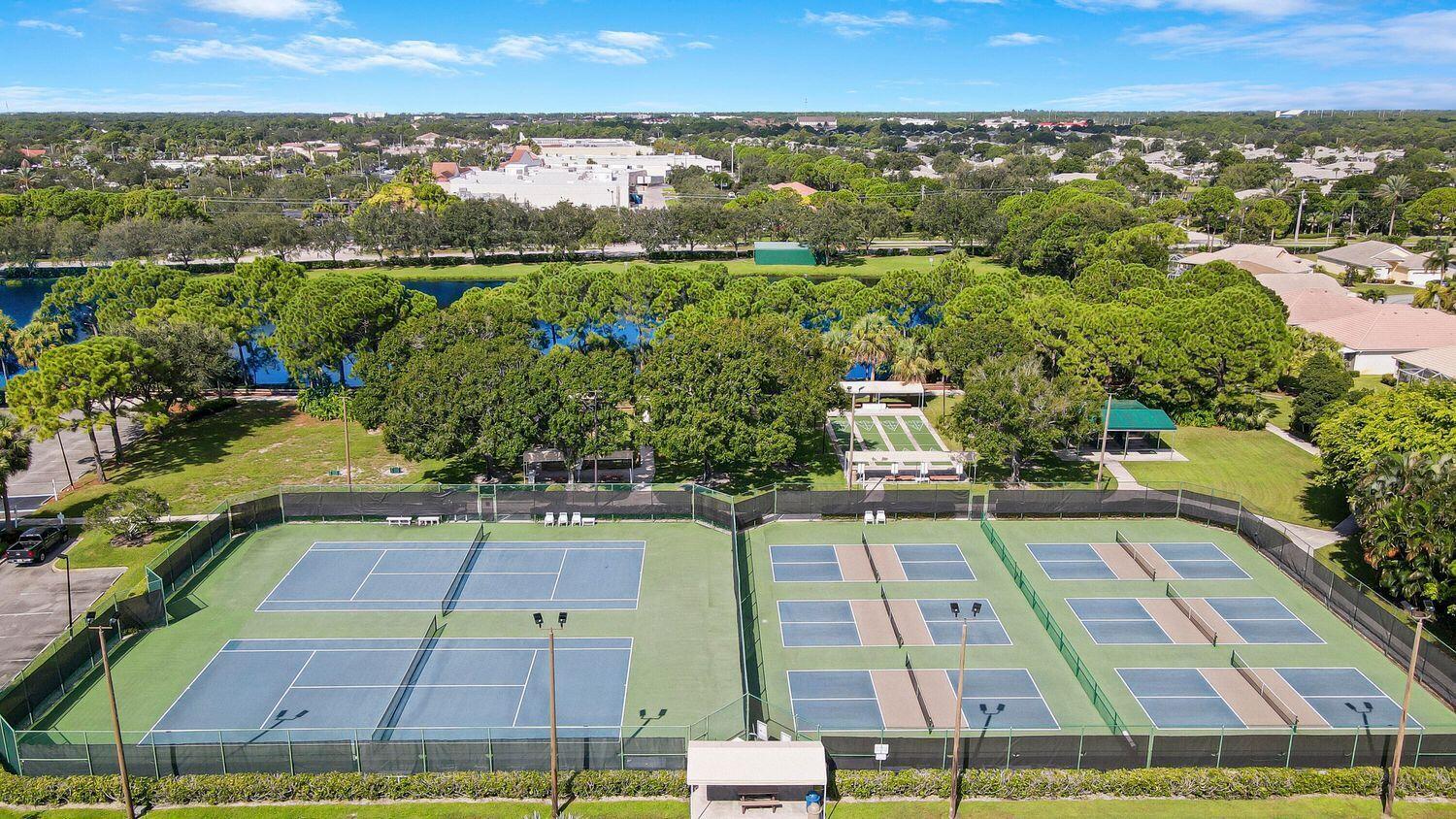 KINGS ISLE PHASE IX - Residential