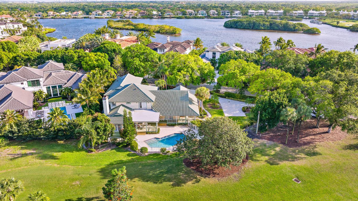 Admirals Cove - Residential