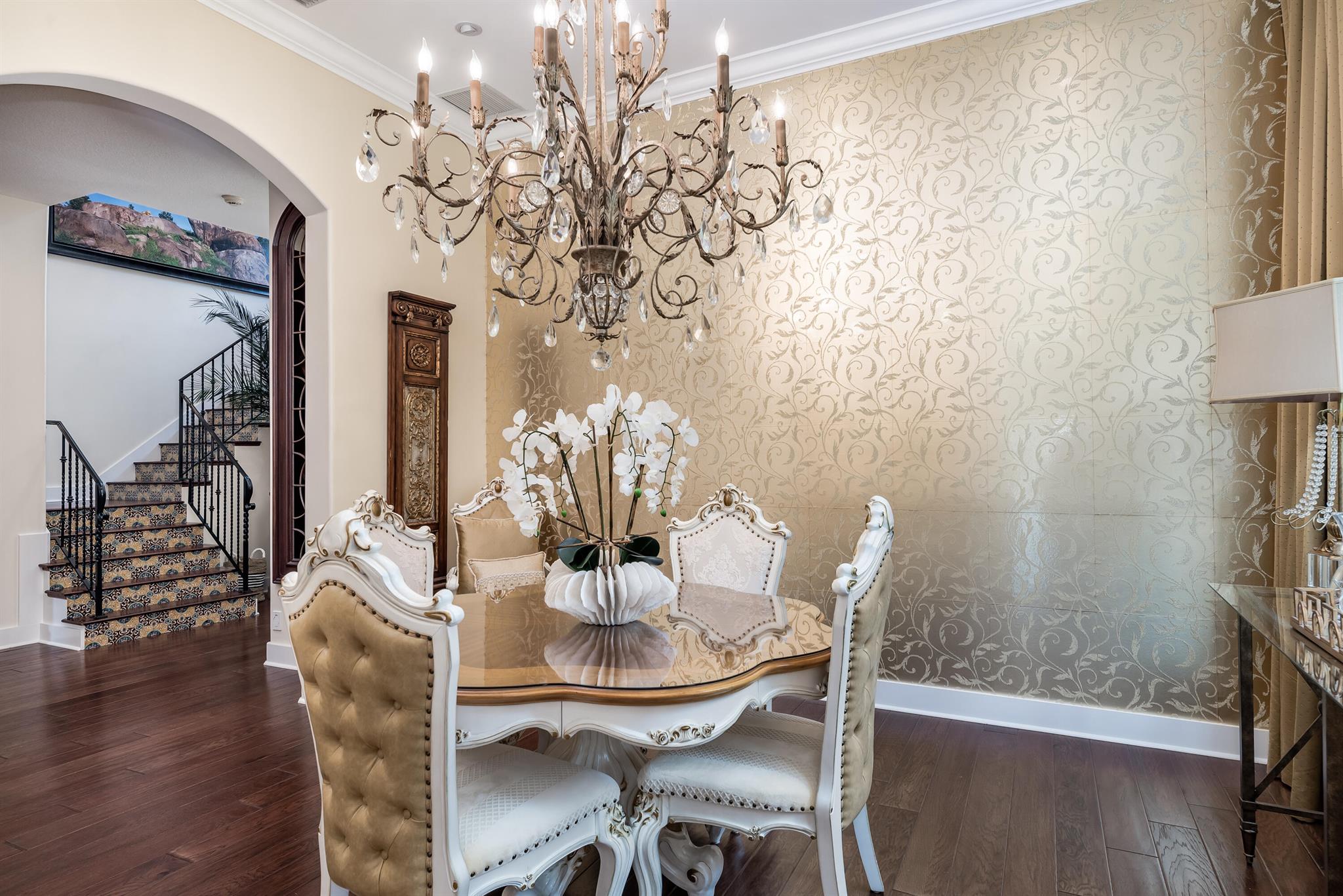 BONIELLOS ACRES - Residential