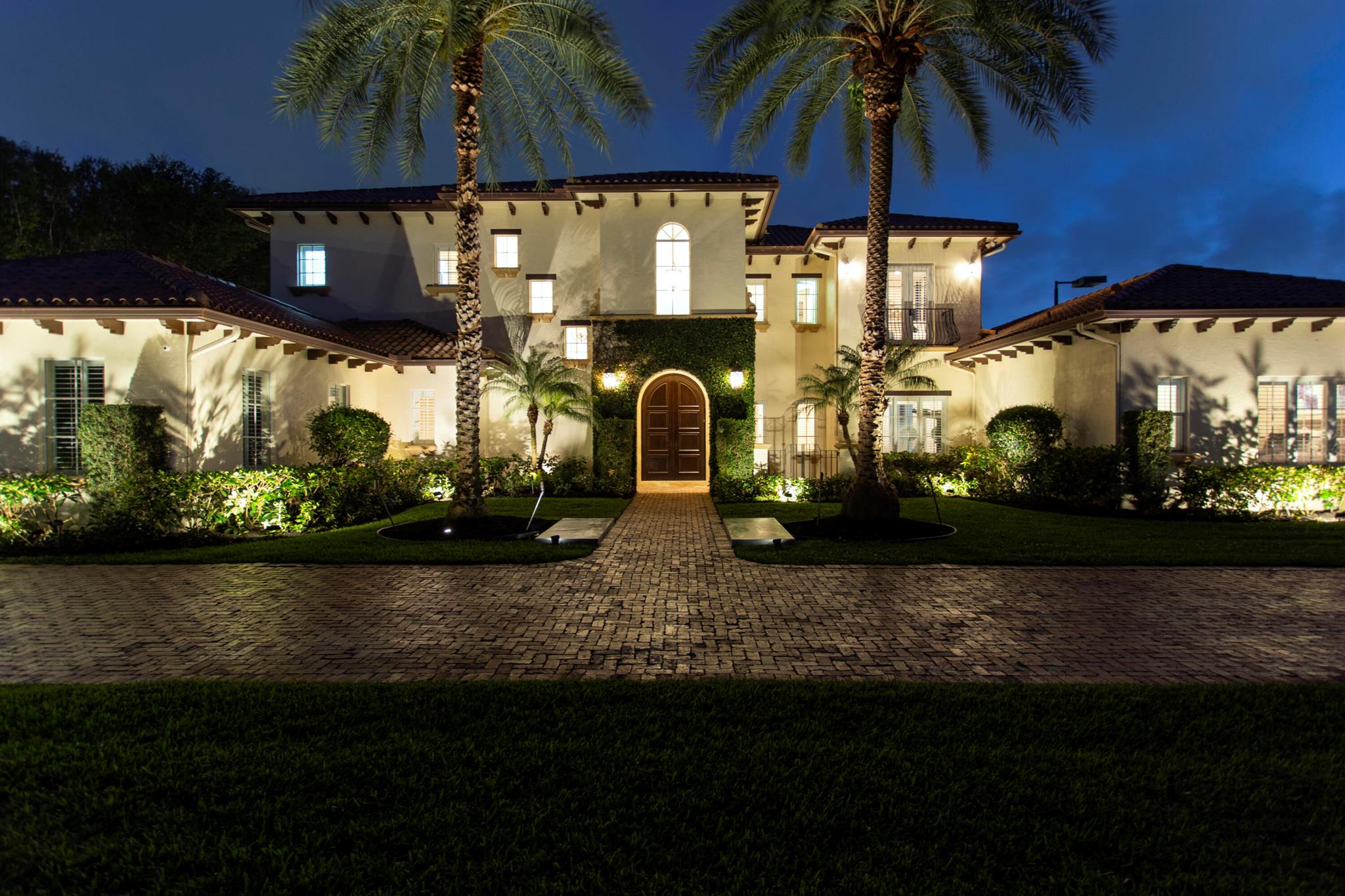 BONIELLOS ACRES - Residential