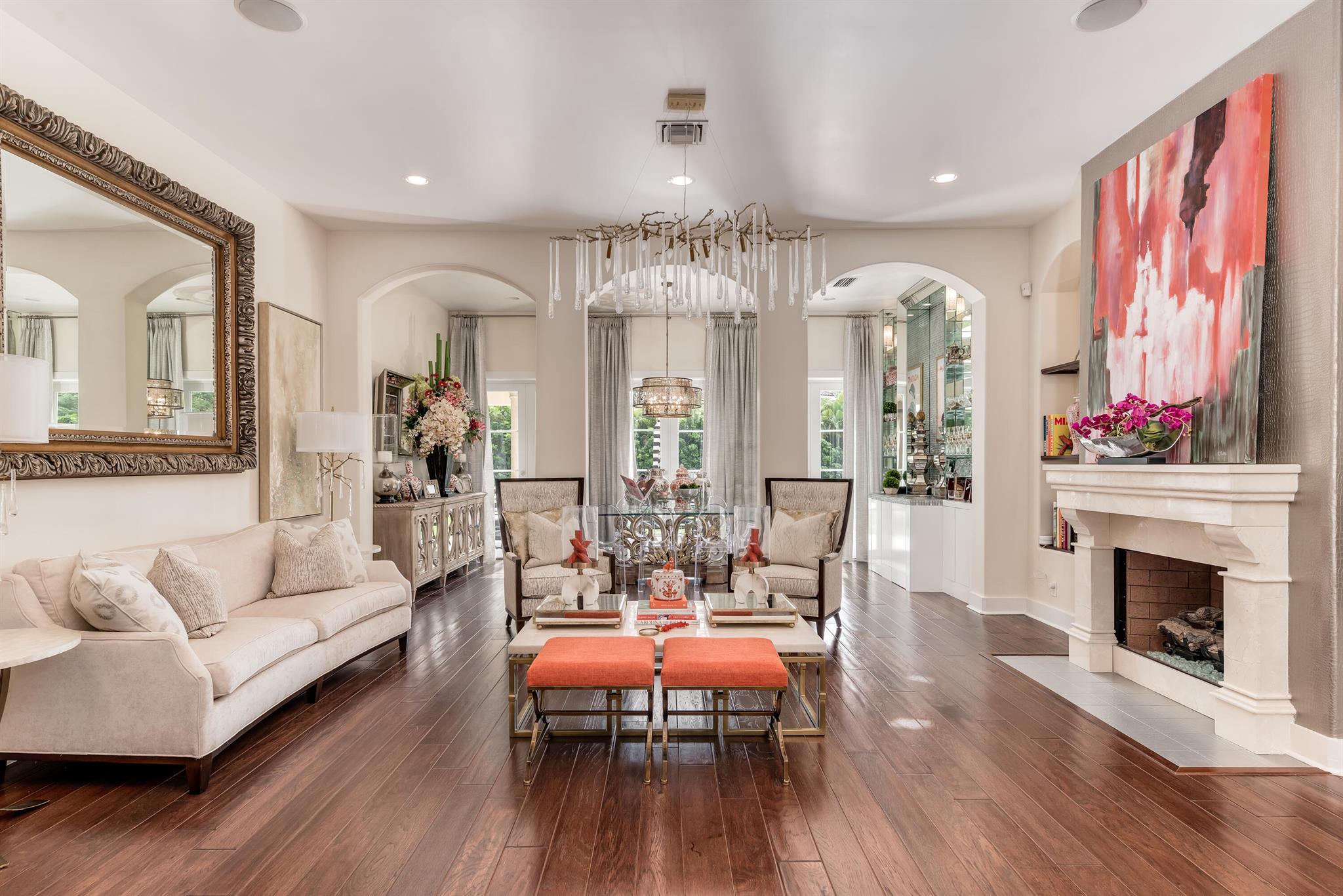 BONIELLOS ACRES - Residential