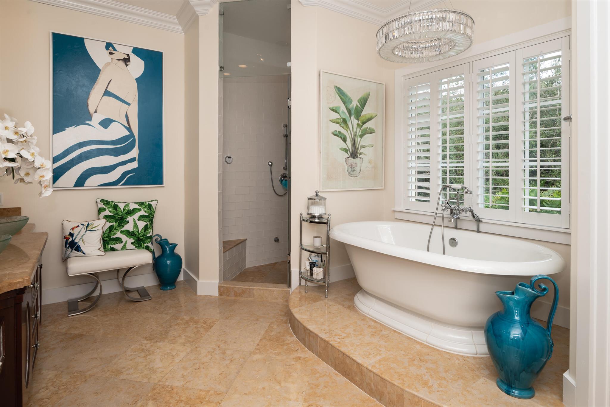 BONIELLOS ACRES - Residential