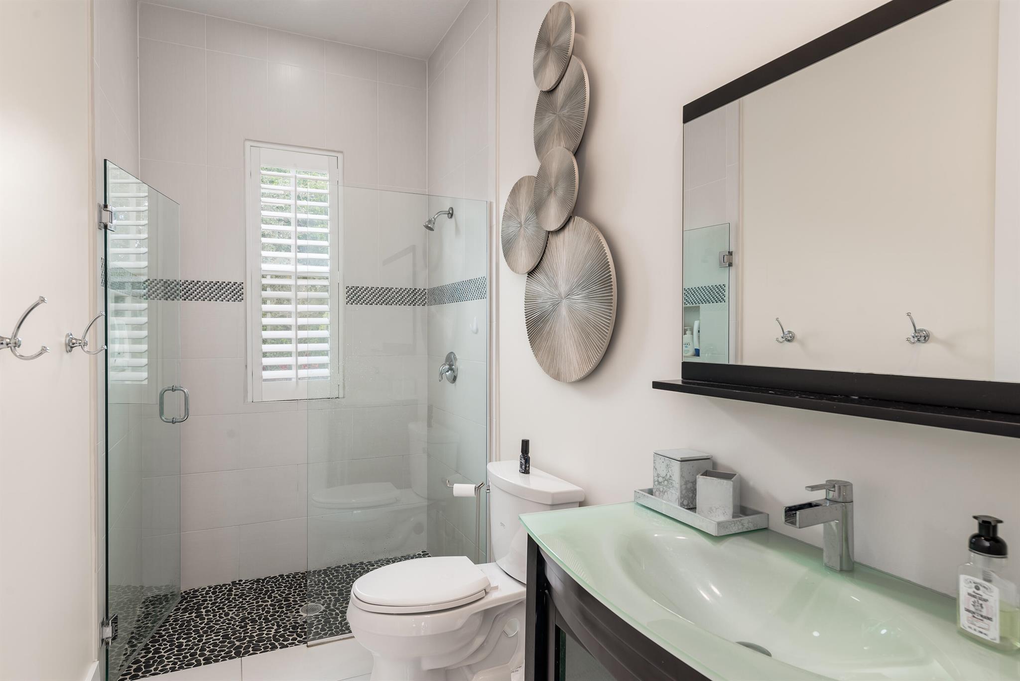 BONIELLOS ACRES - Residential