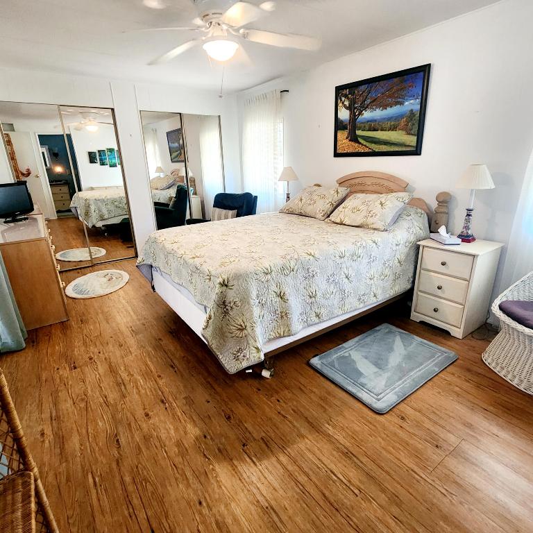 Spanish Lakes Golf Village - Residential