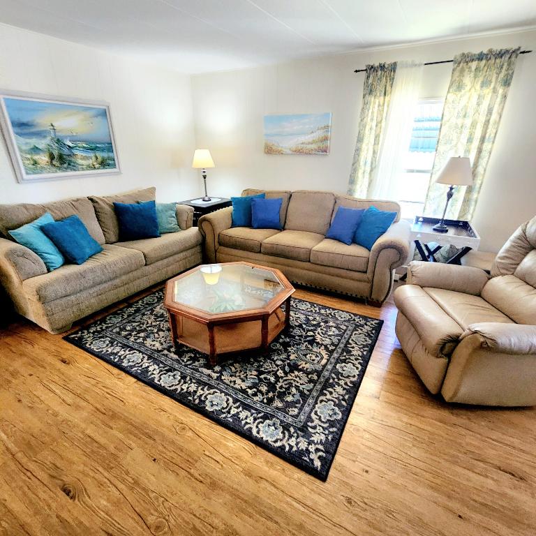 Spanish Lakes Golf Village - Residential