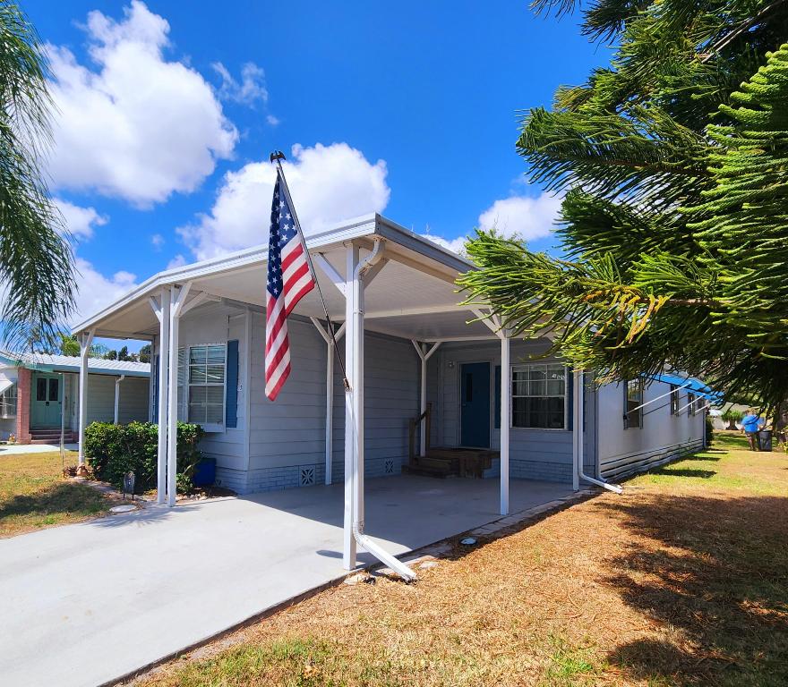 Spanish Lakes Golf Village - Residential