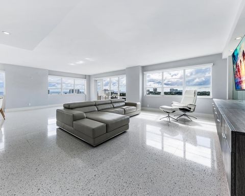 Condominium in Fort Lauderdale FL 340 Sunset Dr Dr 3.jpg