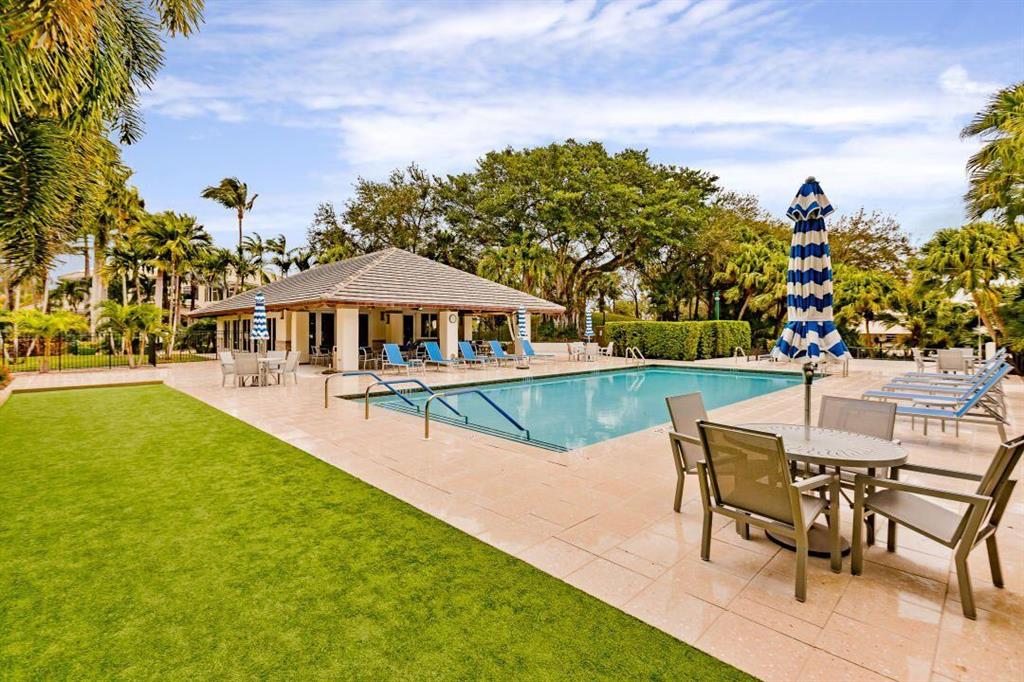 BOCA MARINA - Residential