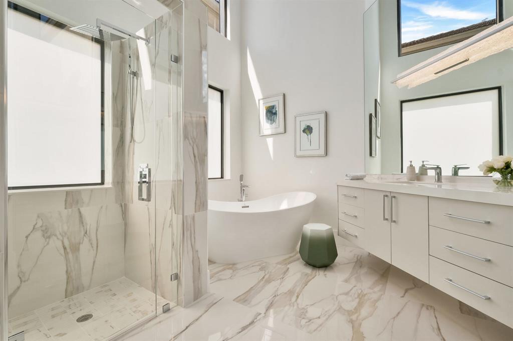 BOCA MARINA - Residential