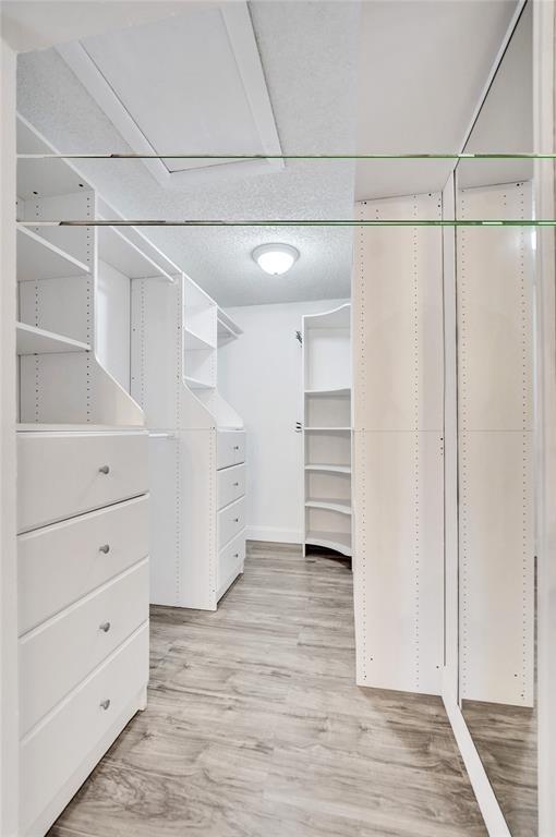 TOWNHOUSES OF EMERALD HIL - Residential Lease