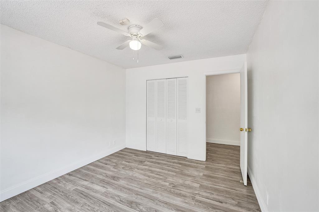 TOWNHOUSES OF EMERALD HIL - Residential Lease