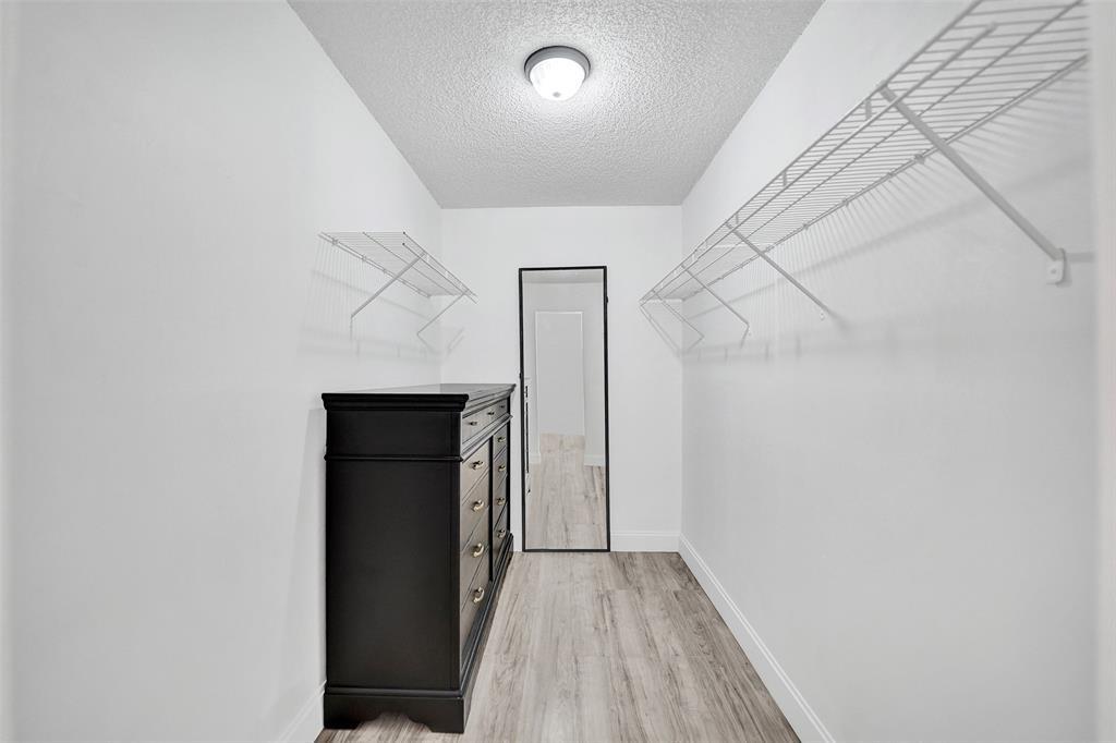 TOWNHOUSES OF EMERALD HIL - Residential Lease