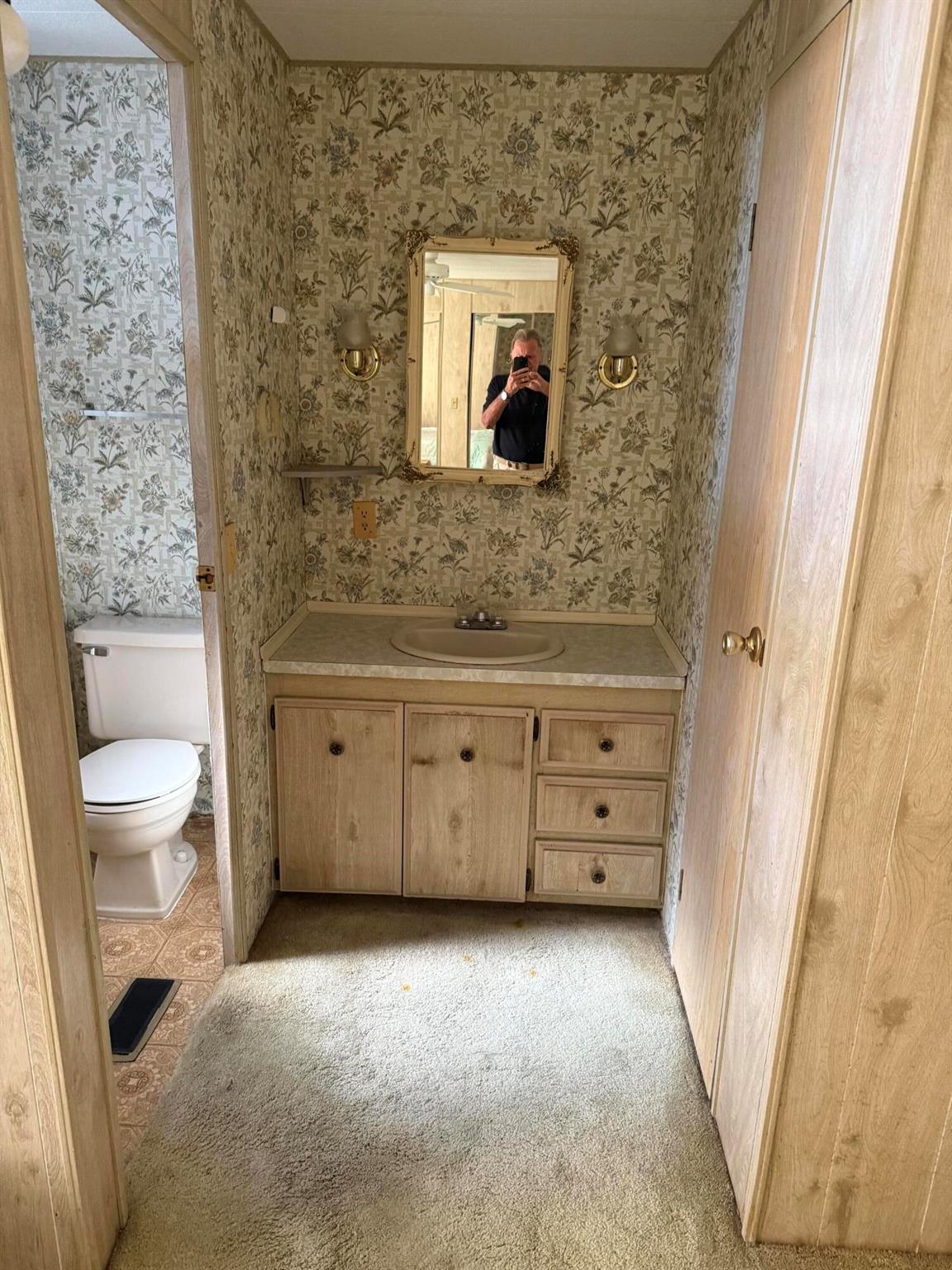 SPANISH LAKES GOLF VILLAG - Residential