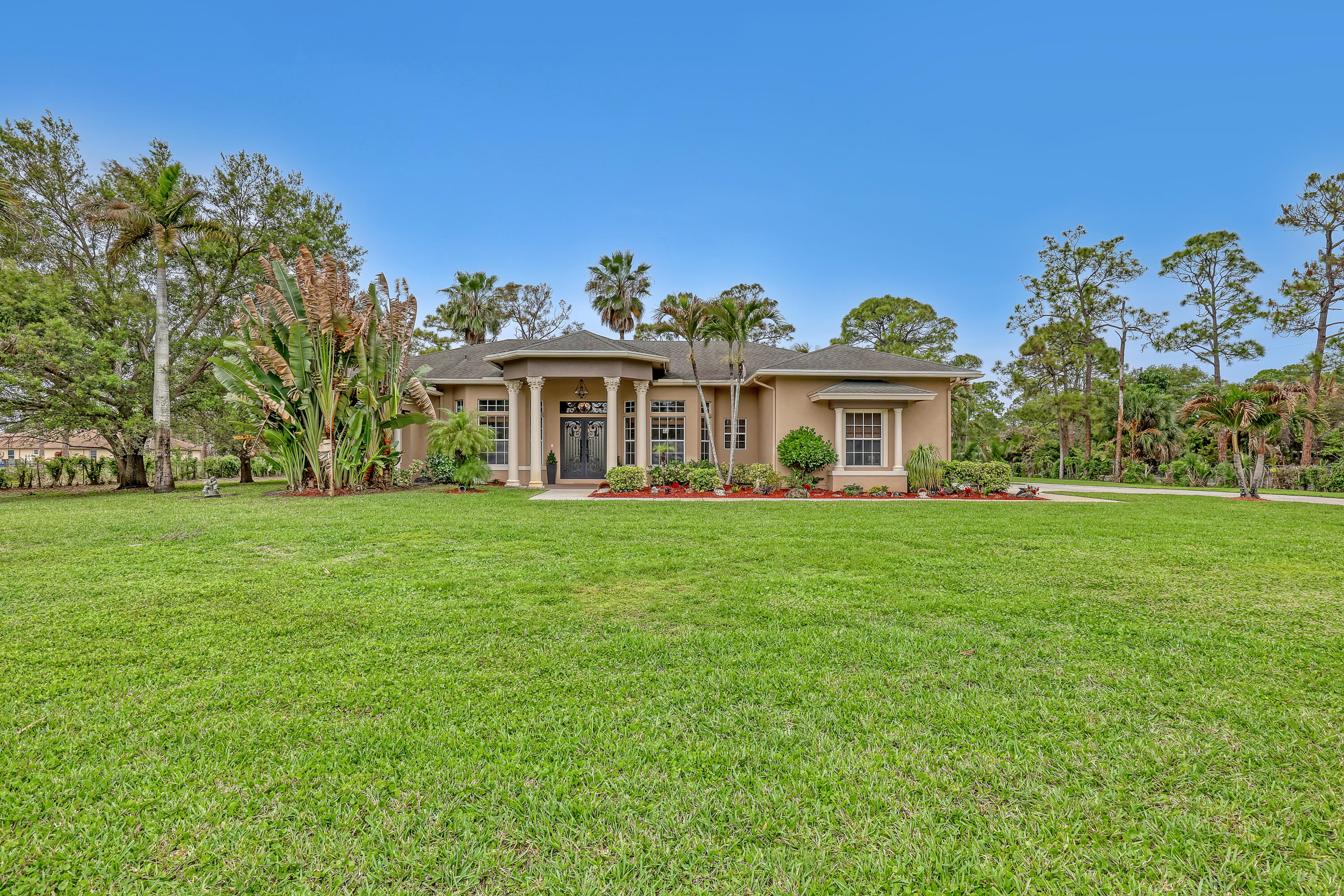 View photos, virtual tours, details... 14042 88th Place N